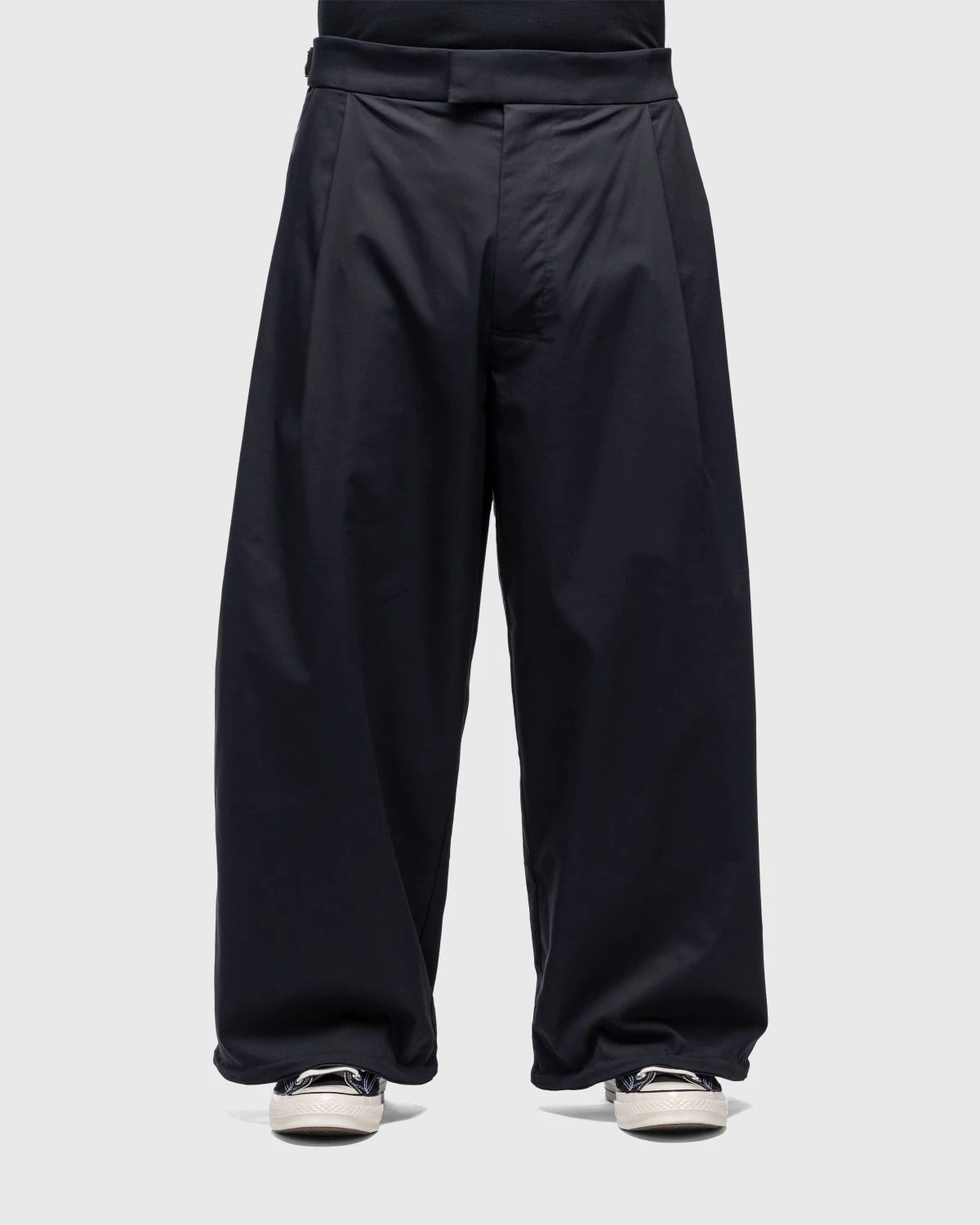 ACRONYM – P48-CH Micro Twill Pleated Trouser Black - Image 2